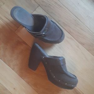 Mossimo clogs